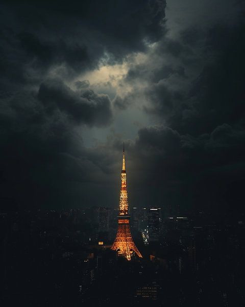 Tokio-Nachtszene, düster von fernlichtsicht