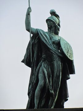 Statue in Antwerpen stad von Nicky`s Prints