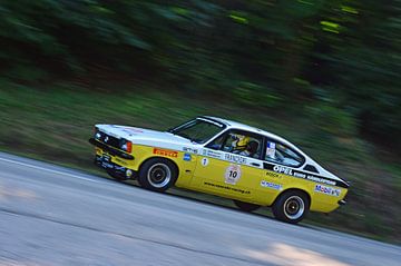 Opel Kadett C Rally Coupe op de heuvel Eggberg Classic 2019 van Ingo Laue