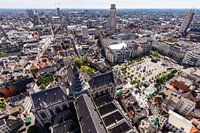 Uitzicht vanaf Kathedraal Antwerpen; Groenplaats en het schip