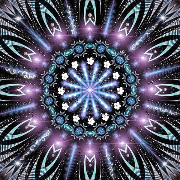 Mandala de lumière violette cosmique par Nina IoKa