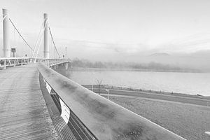 Kanne-Brücke im Nebel von Jo Beerens