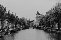 Aan de Amsterdamse grachten