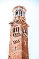 Kirchturm im Zentrum von Verona