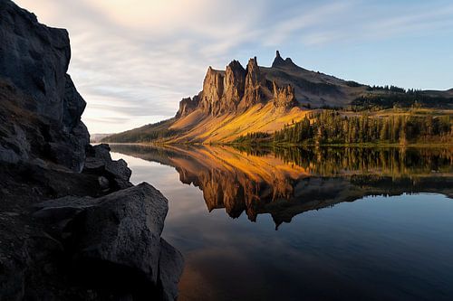 Landscape reflection in the lake