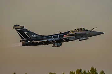 Franse Rafale Solo Display Team 2022 in actie. van Jaap van den Berg