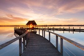 Steiger aan het meer van Hemmelsdorf van Sven-Erik Arndt