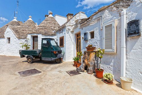 Alberobello trulli houses village