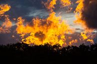 Naturschauspiel aus Abendsonne und Wolken von Rudolf Brandstätter Miniaturansicht
