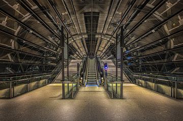 Metrostation Elbbrücken Hamburg van Leon Okkenburg