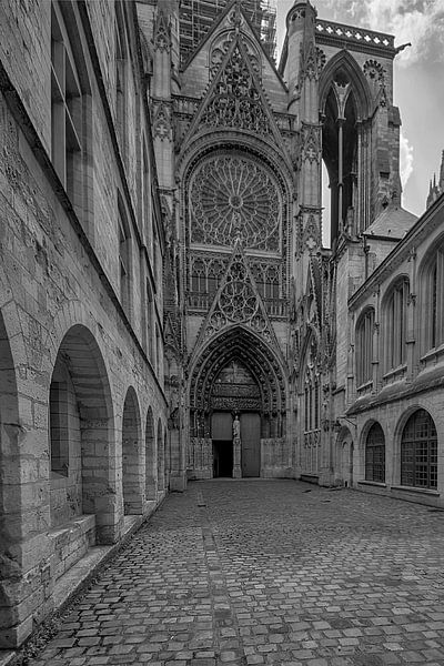 Blick auf die Notre Dame in Rouen. von Peter Bartelings