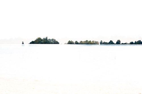 Minimalistisch uitzicht op het strand