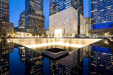 911 Memorial by Dennis Donders