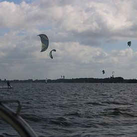 Kite-Surfer von Rosalie Broerze