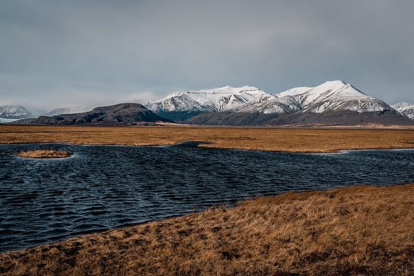 Stormy Waves by Joris Machholz