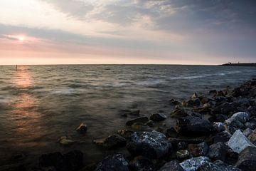 Bord de l'eau sur Wouter van Rheenen