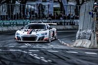ABT XGT R8 driekwart front op het circuit