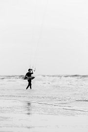 Kitesurfer aan de Noord-Hollandse kust I