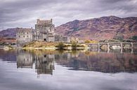 Sereen Avondlicht bij Eilean Donan Castle van Ben De Winter thumbnail