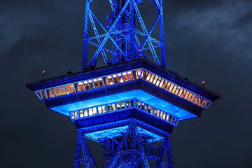 Radio Tower Berlin by Frank Herrmann