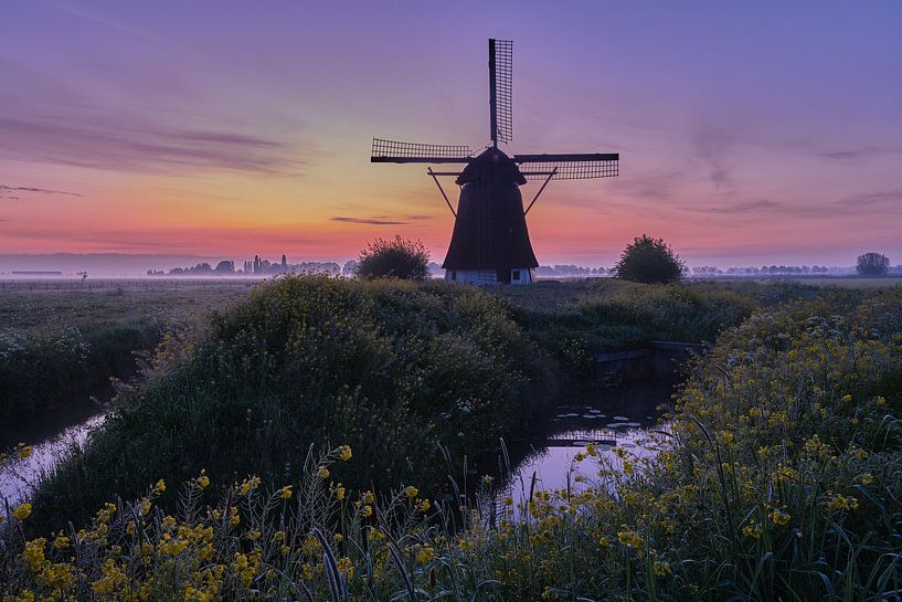 Lever de soleil Moulin de Uitwijk Almkerk Brabant par Adrian Visser