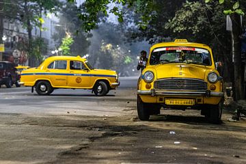 De Gele Taxi in Kolkata van Steven World Traveller