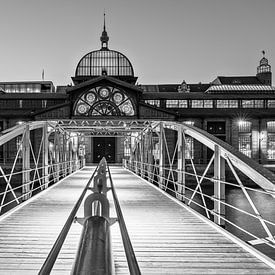 Hamburg Fish Auction Hall by Achim Thomae Photography