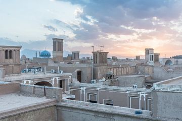 Zonsondergang boven de woestijnstad Yazd | Iran van Photolovers reisfotografie
