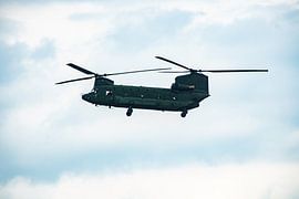 Chinook Helicopter in Vlucht sur Brian Morgan