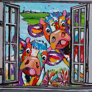 Neugierige Kühe blicken durch das Fenster von Vrolijk Schilderij
