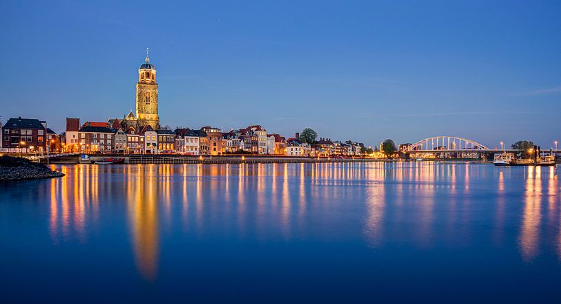 Avond in Deventer, Nederland van Adelheid Smitt