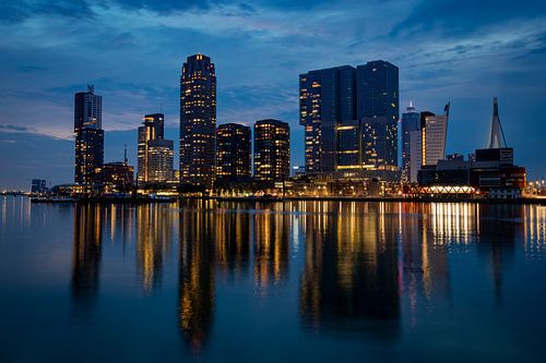 Wilhelminapier vanaf de rijnhaven