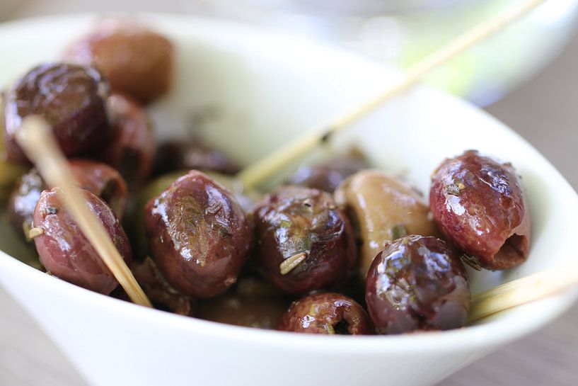 Olives by Bärbel Severens