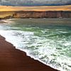 Der rote Strand, Playa rojo, Peru von Rietje Bulthuis
