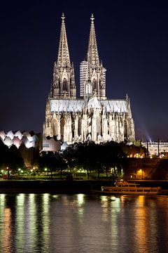 Cologne cathedral tower by Arie Storm