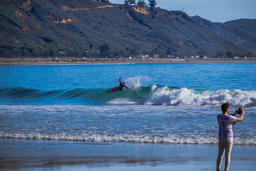 Surfing California