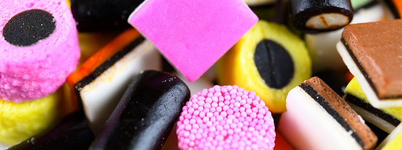 Bonbons colorés à la réglisse par Sjoerd van der Wal Photographie