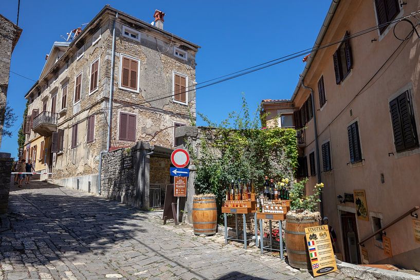 Rue de Motovun, Croatie par Joost Adriaanse