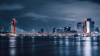 Willemsbrug bei Nacht