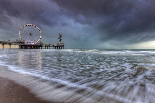 Stormy sunset at Scheveningen Pier