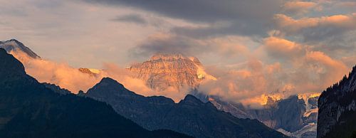 Coucher de soleil dans l'Oberland bernois