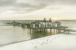 RÜGEN Seebrücke in Sellin zum Sonnenaufgang | Vintage
