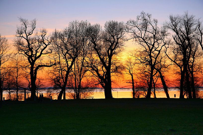 Zonsondergang bij de Bodensee  van Yvonne Smits