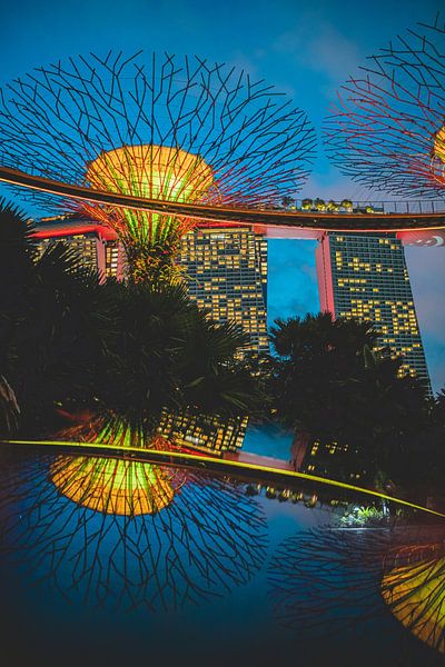 Singapore by Hello Pompoyo