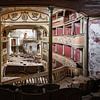 Verlassenes Theater in Italien von Ruud van der Aalst