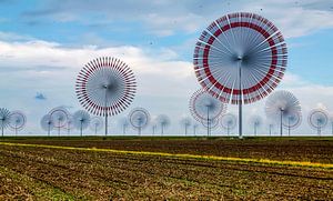 Windpark im Norden Deutschlands (Nordsee) mit sehr schnell drehenden Windmühlen von MPfoto71