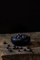 Stilleven blauwe bessen