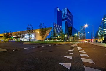 Devant la gare de Rotterdam