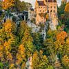 Le château du Lichtenstein en automne sur Michael Valjak
