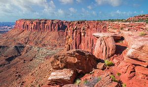Am Rand der Mesa in Canyonlands Nationalpark